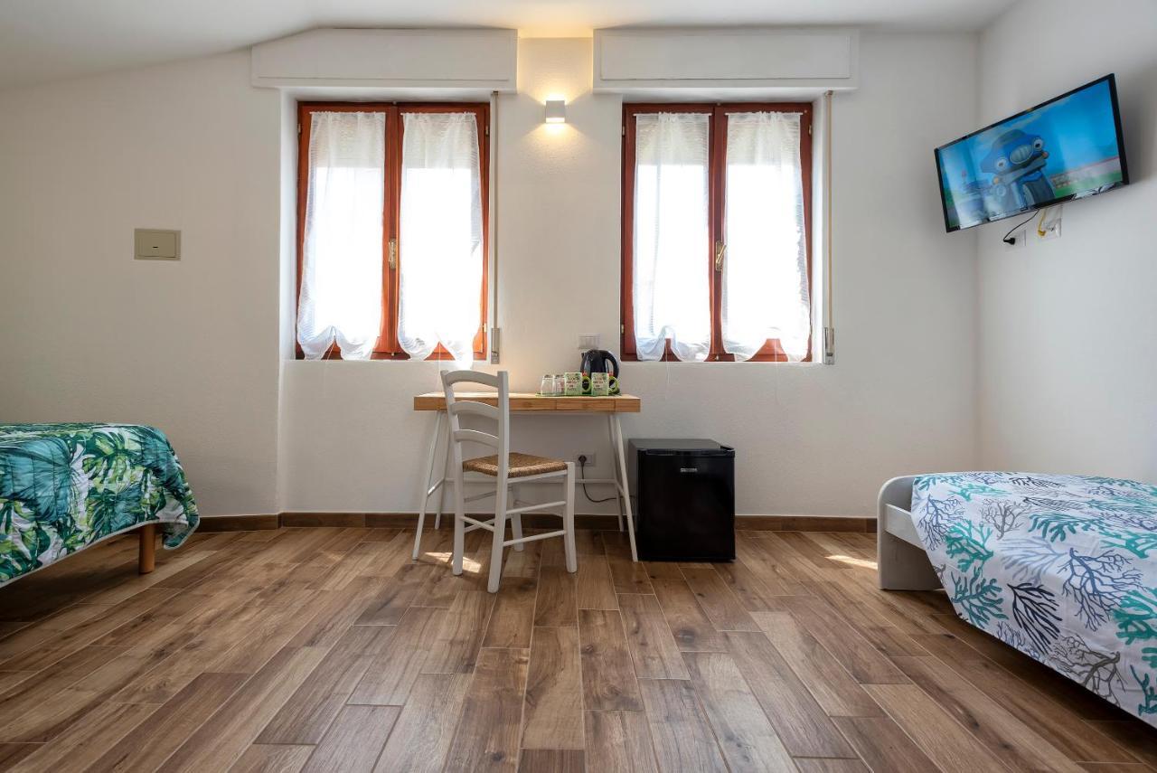Dery Alghero Holiday Rooms ภายนอก รูปภาพ