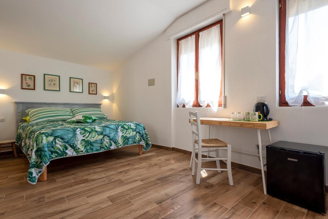 Dery Alghero Holiday Rooms ภายนอก รูปภาพ