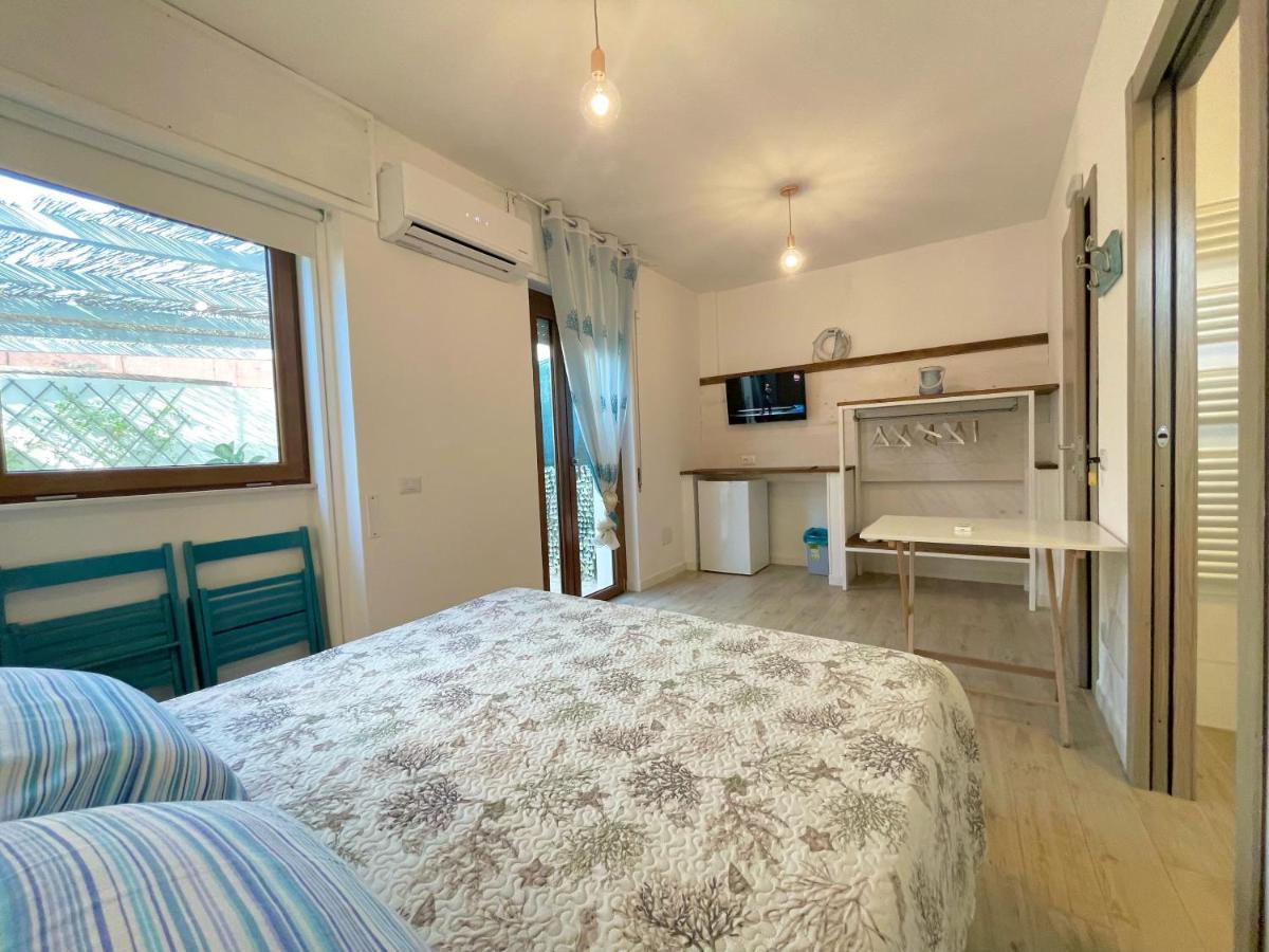 Dery Alghero Holiday Rooms ภายนอก รูปภาพ