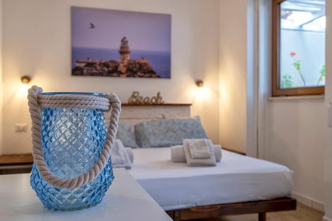 Dery Alghero Holiday Rooms ภายนอก รูปภาพ
