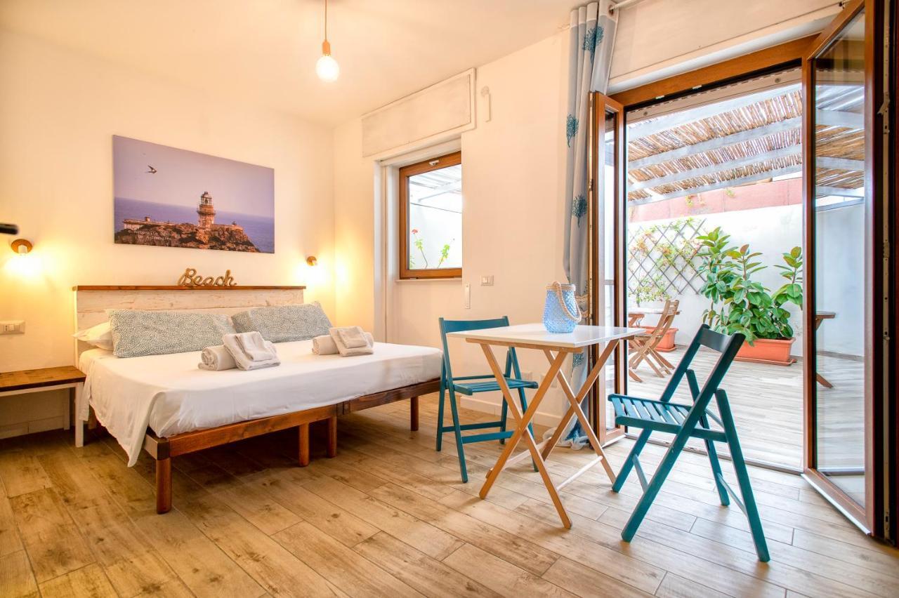 Dery Alghero Holiday Rooms ภายนอก รูปภาพ
