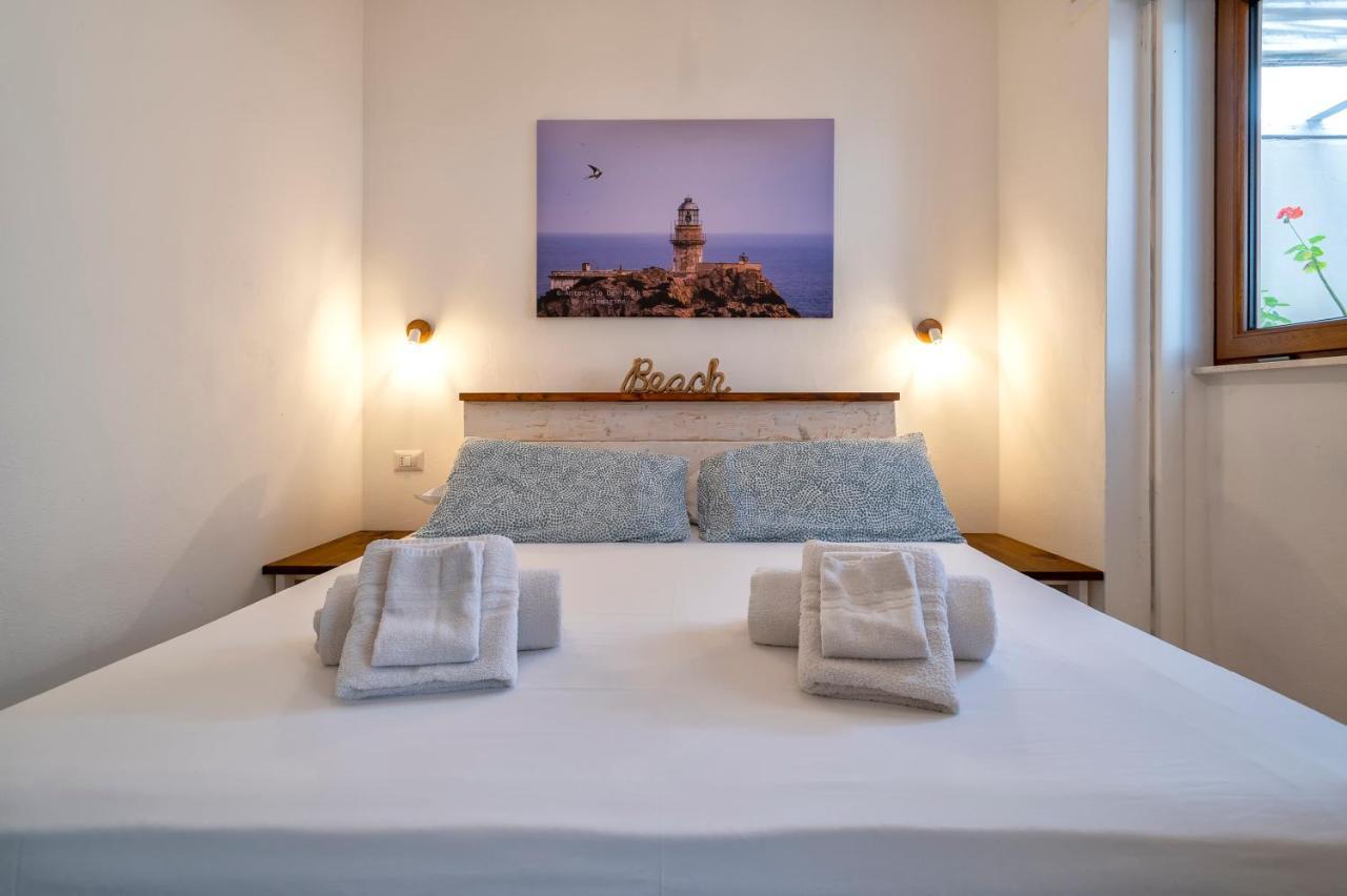 Dery Alghero Holiday Rooms ภายนอก รูปภาพ